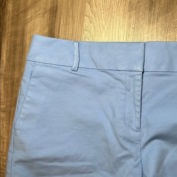 Ann Taylor LOFT The Riviera Shorts - 8 - Picture 4 of 7
